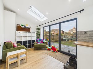 Photo 7- click for photo gallery